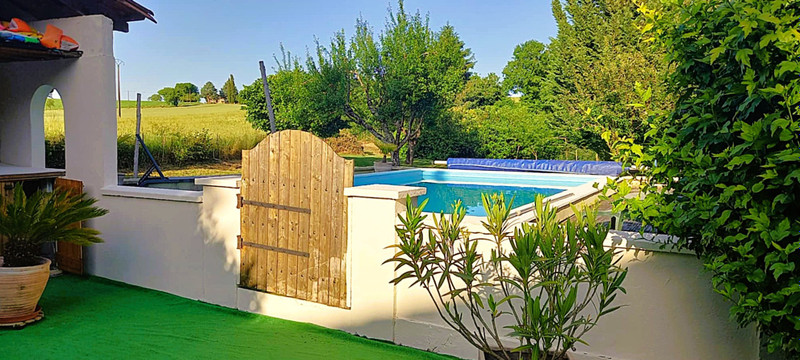 French property for sale in Montignac-le-Coq, Charente - €247,311 - photo 1