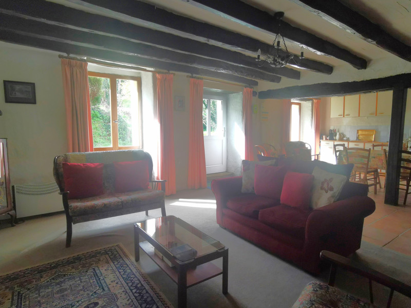 French property for sale in Peillac, Morbihan - €162,000 - photo 4