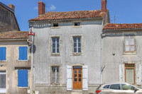 houses and homes for sale inBeugnon-ThireuilDeux-Sèvres Poitou_Charentes