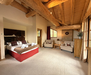 Ski property for sale in  - €1,350,000 - photo 3