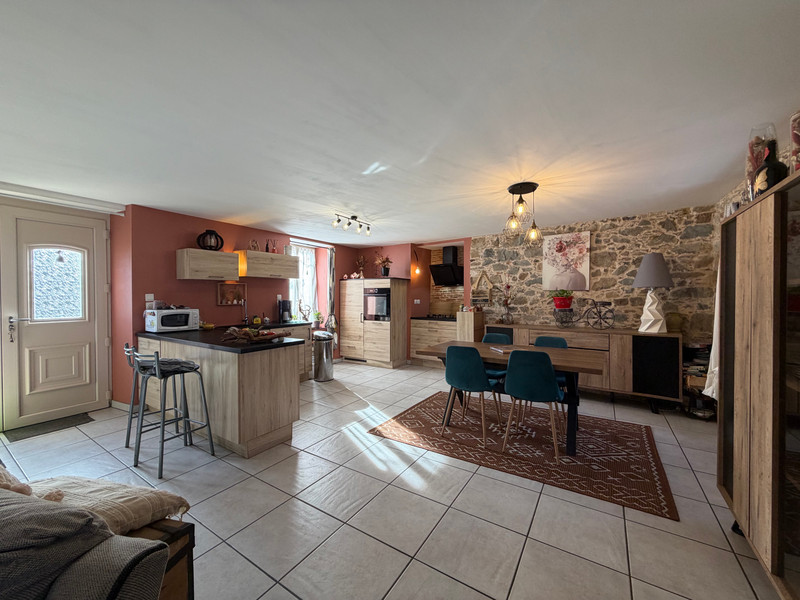 French property for sale in Saint-Mesmin, Dordogne - €141,700 - photo 3