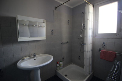 French property for sale in Lauzun, Lot-et-Garonne - €149,500 - photo 8