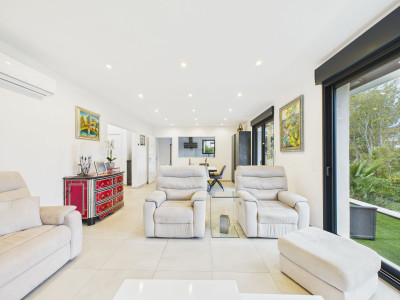 French property for sale in Grasse, Alpes-Maritimes - €1,690,000 - photo 6