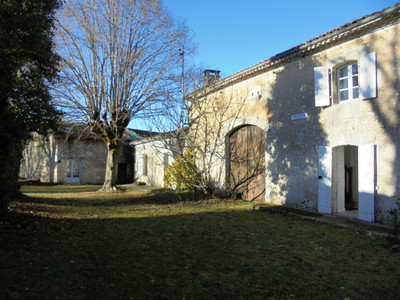 Maison à vendre à Chassaignes, Dordogne, Aquitaine, avec Leggett Immobilier