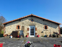 Maison à vendre à Marsais-Sainte-Radégonde, Vendée - 315.000 € - photo 2