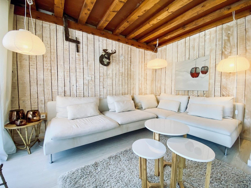 Ski property for sale in Courchevel 1550 - €940,000 - photo 2