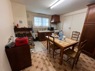 French property for sale in Saint-Sulpice-de-Royan, Charente-Maritime - €381,600 - photo 7