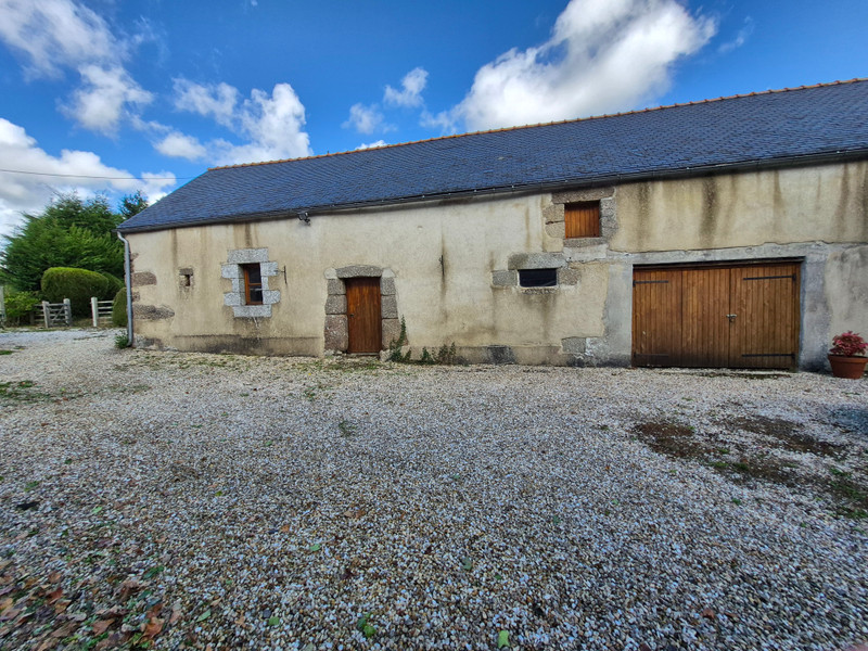 French property for sale in Pont-Melvez, Côtes-d'Armor - €286,200 - photo 4