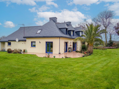 Maison à vendre à Saint-Jean-Kerdaniel, Côtes-d'Armor, Bretagne, avec Leggett Immobilier