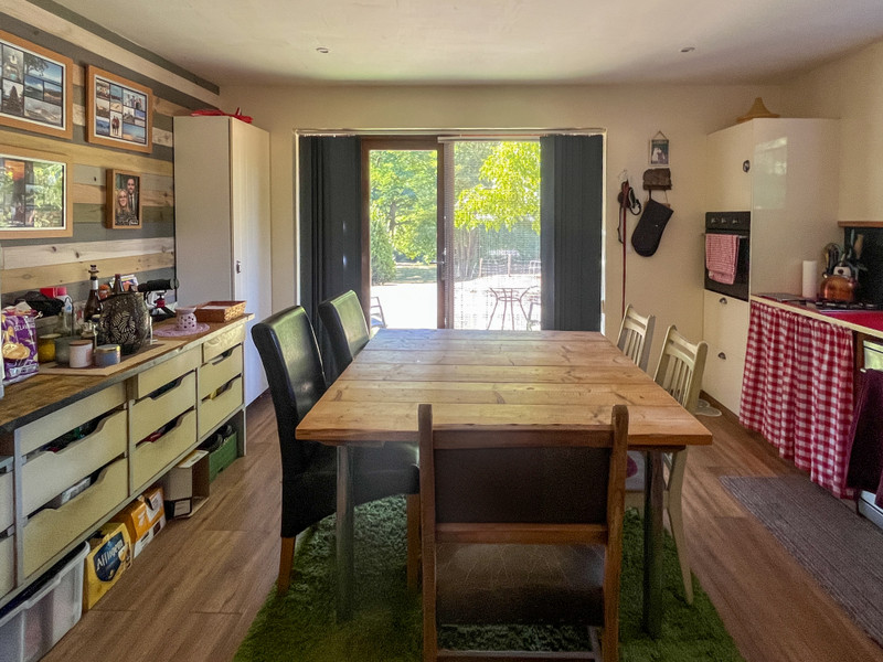 French property for sale in Pressac, Vienne - €249,000 - photo 7