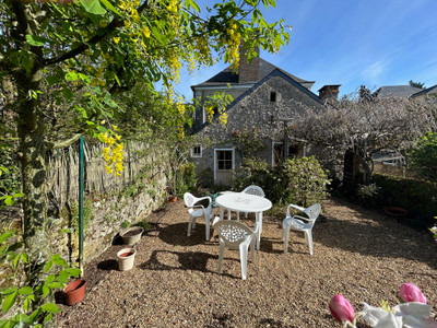 French property for sale in Avoise, Sarthe - €175,000 - photo 1