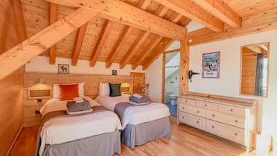 Ski property for sale in Alpe d'Huez - €3,250,000 - photo 9