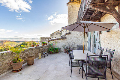 Stunning 14th century townhouse in a beautiful white stone village with terraces and swimming pool