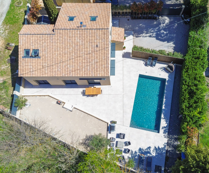 French property for sale in Aix-en-Provence, Bouches-du-Rhône - €990,000 - photo 9