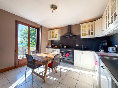French property for sale in Les Farges, Dordogne - €288,000 - photo 3