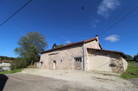 Maison à vendre à Saint-Maurice-des-Lions, Charente - 172.800 € - photo 1