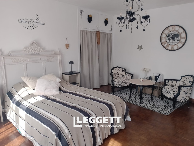 Maison 6 pièce(s), LA ROCHEFOUCAULD-EN-ANGOUMOIS