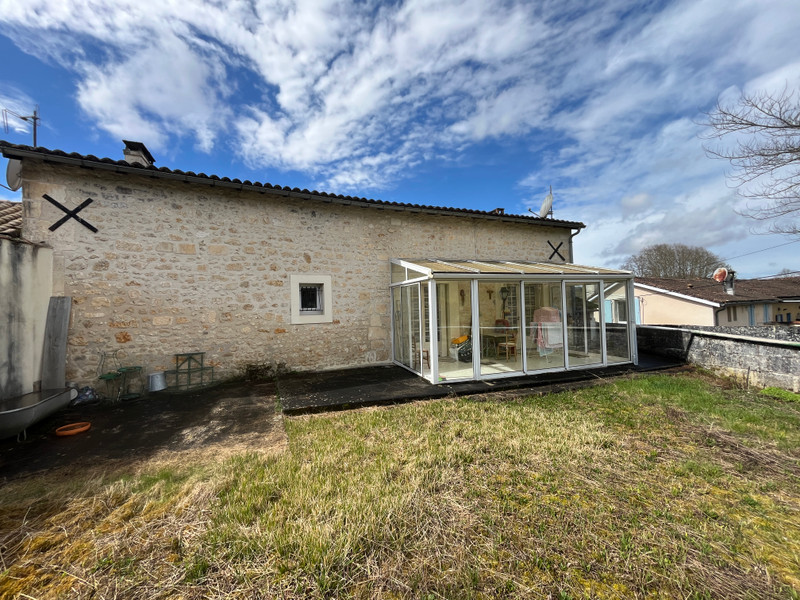 French property for sale in La Rochebeaucourt-et-Argentine, Dordogne - €125,350 - photo 2
