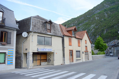 Maison à vendre à Saint-Béat-Lez, Haute-Garonne, Midi-Pyrénées, avec Leggett Immobilier