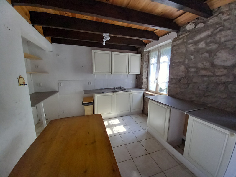 French property for sale in Laurenan, Côtes-d'Armor - €85,000 - photo 3