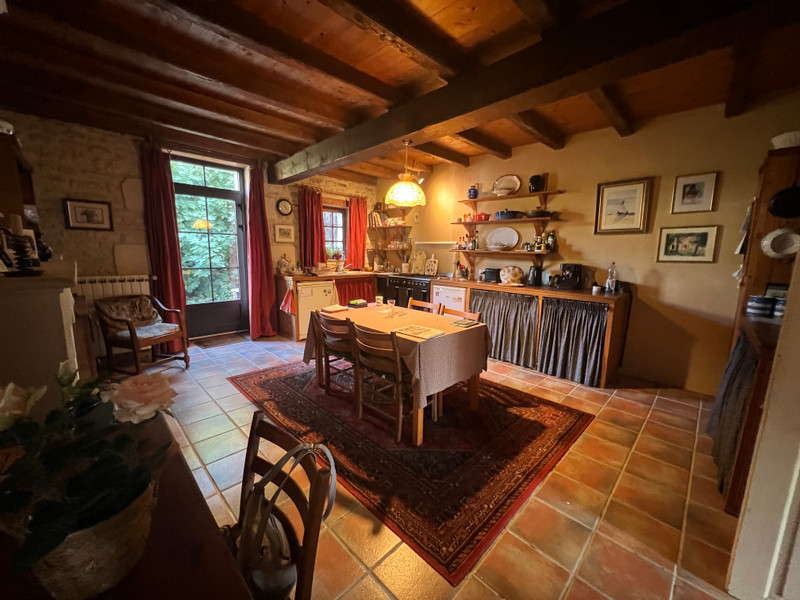 French property for sale in Archingeay, Charente-Maritime - €260,010 - photo 1