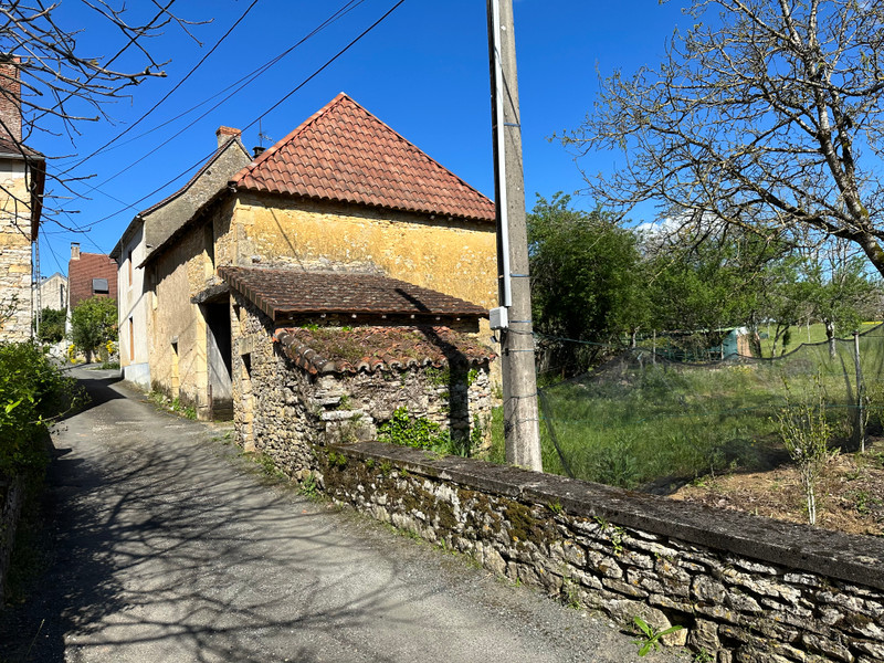 French property for sale in Saint-Martial-d'Albarède, Dordogne - €36,600 - photo 10