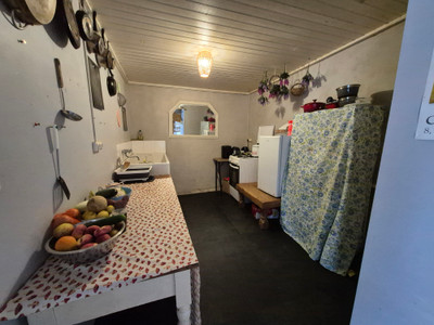 French property for sale in Plourac'h, Côtes-d'Armor - €56,600 - photo 4