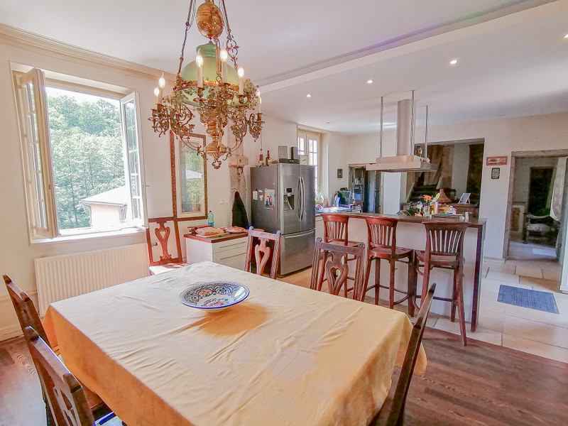 French property for sale in Saint-Cyr-au-Mont-d'Or, Rhône - €1,752,000 - photo 3