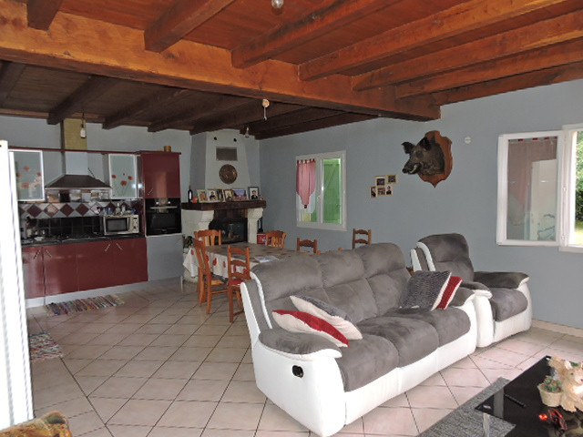 French property for sale in Saint-Laurent-sur-Manoire, Dordogne - €278,200 - photo 7