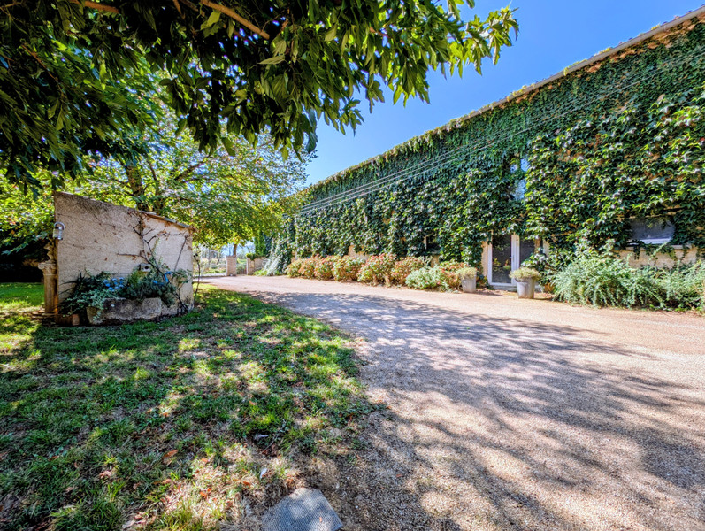 French property for sale in Castres, Tarn - €750,000 - photo 9