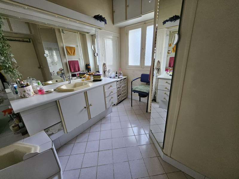 French property for sale in Latresne, Gironde - €595,000 - photo 8