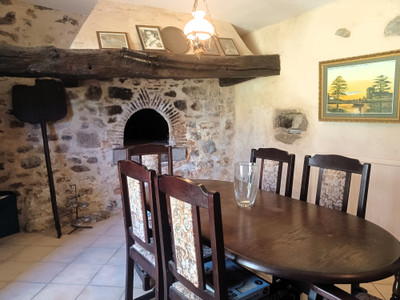 French property for sale in Saint-Martin-du-Fouilloux, Deux-Sèvres - €215,748 - photo 2