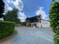 Maison à vendre à Saint-Maur, Cher - 304.950 € - photo 8