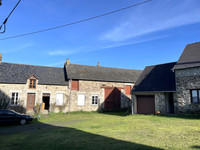 houses and homes for sale inVillepailMayenne Pays_de_la_Loire