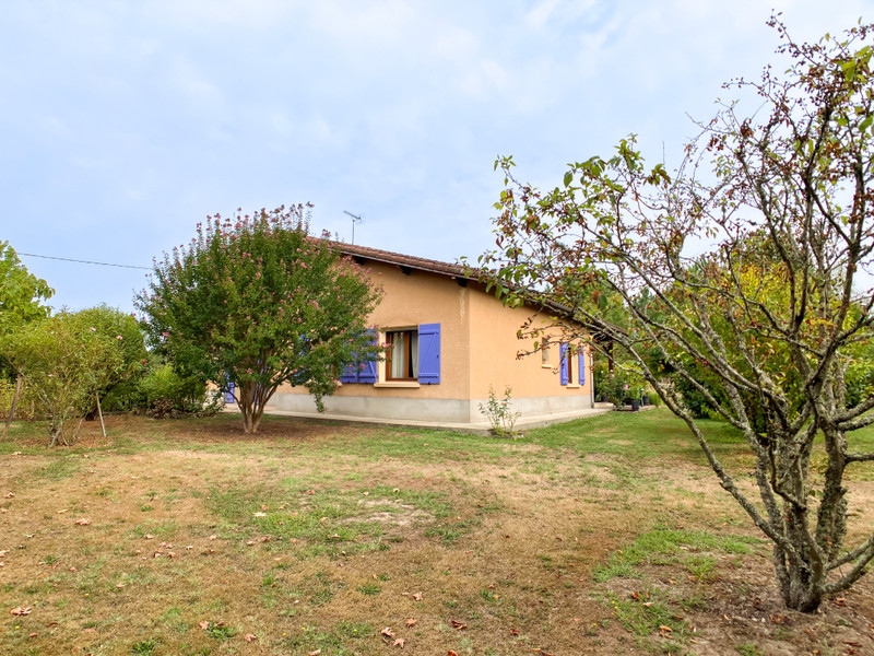 French property for sale in Saint-Pé-Saint-Simon, Lot-et-Garonne - €182,000 - photo 2