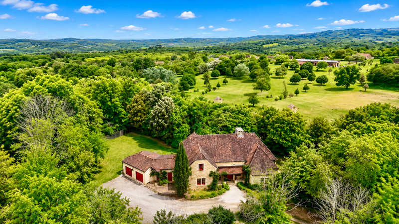 French property for sale in Saint-Crépin-et-Carlucet, Dordogne - €649,000 - photo 0