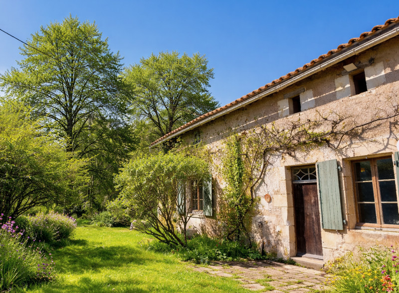 Propriété à vendre à Saint-Romain, Vienne - 125 350 €