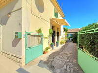 Maison à vendre à Magalas, Hérault - 285 000 € - photo 1
