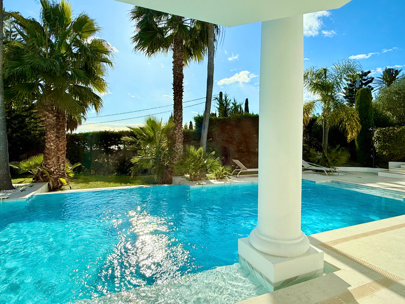 French property for sale in Vallauris, Alpes-Maritimes - €7,900,000 - photo 8