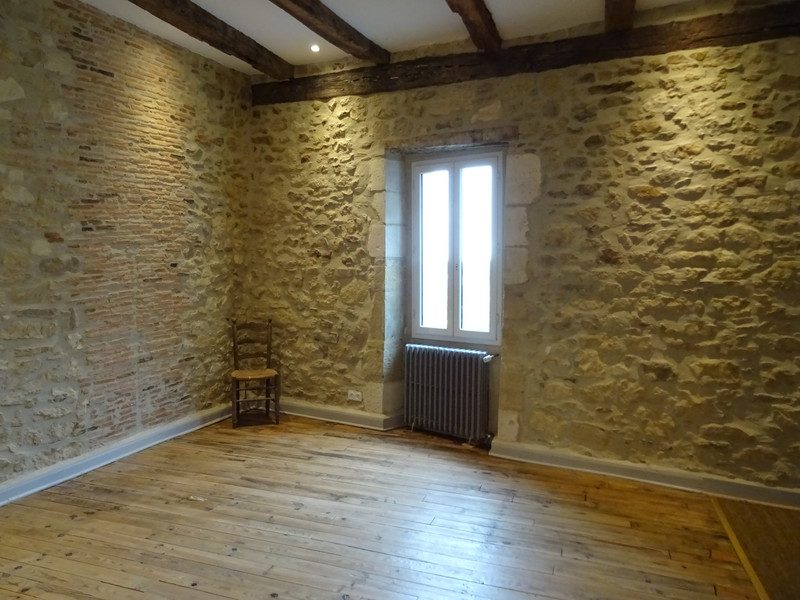 French property for sale in Thiviers, Dordogne - €249,999 - photo 8