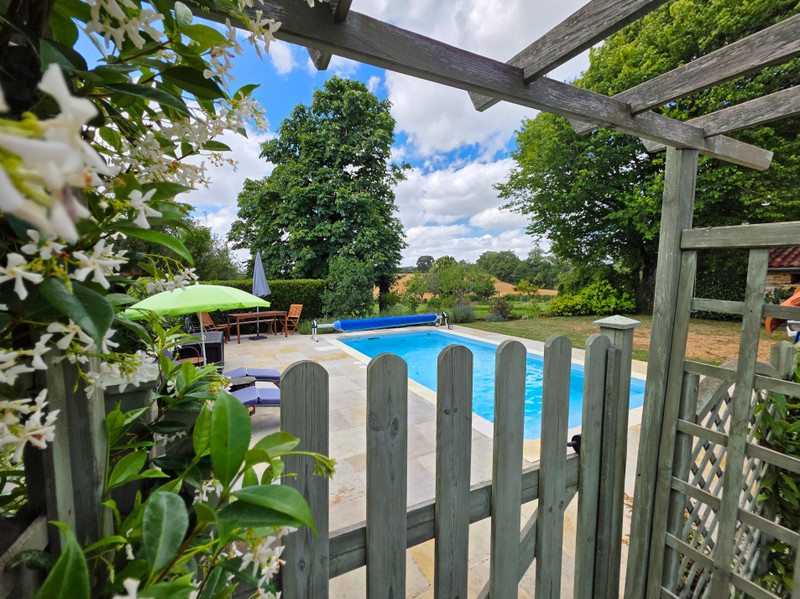 French property for sale in Épenède, Charente - €175,000 - photo 13