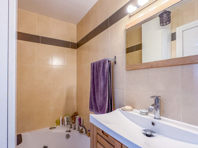 French property for sale in Asnières-sur-Seine, Hauts-de-Seine - €345,000 - photo 6
