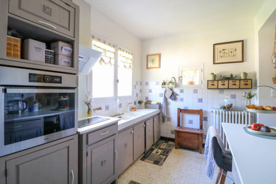 chateau for sale in Languedoc-Roussillon (Occitanie)