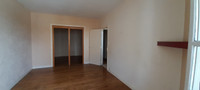 Appartement à vendre à Chabanais, Charente - 40 000 € - photo 4