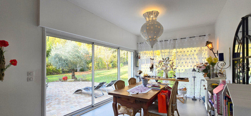 French property for sale in Maule, Yvelines - €850,000 - photo 7