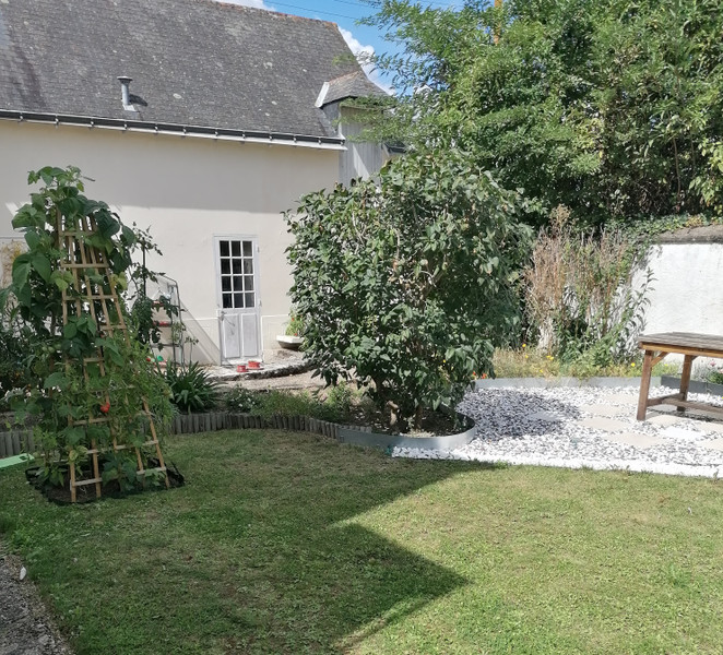 French property for sale in Vernoil-le-Fourrier, Maine-et-Loire - €283,500 - photo 2