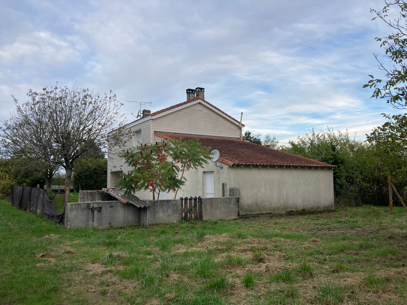 French property for sale in Chaunac, Charente-Maritime - photo 10