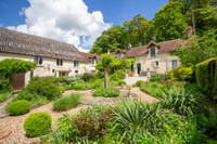 Maison à vendre à Charnizay, Indre-et-Loire - 472.500 € - photo 1