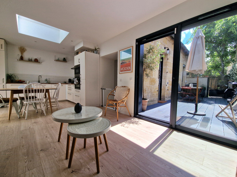 Maison à vendre à Bègles, Gironde - 349.000 € - photo 1