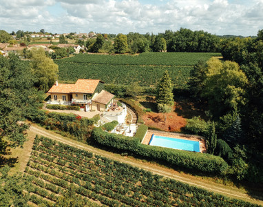 French property for sale in Saint-Émilion, Gironde - €549,000 - photo 4
